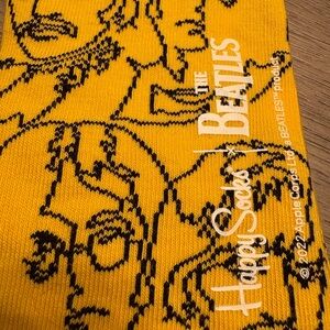 Happy Socks - The Beatles Yellow/Black Sketch Men’s Socks 8-12 NWT